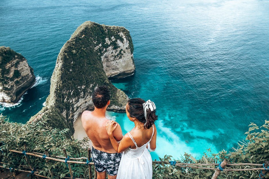 25 Incredible Photos Of Bali To Spark Your Wanderlust 11 L Standing above Kelingking Beach, Nusa Penida, Bali Gallery