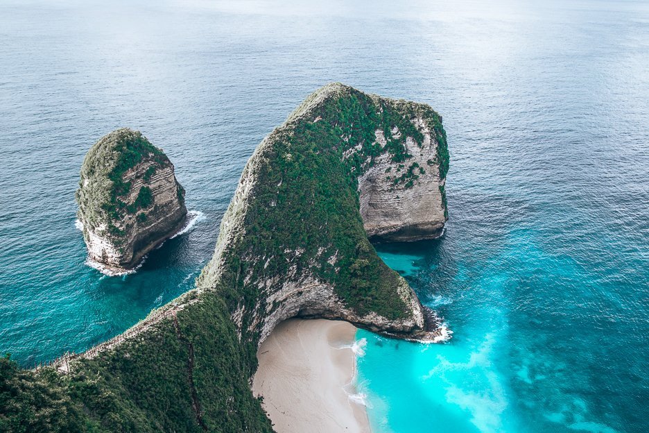 25 Incredible Photos Of Bali To Spark Your Wanderlust 12 L The famous T-Rex head at Kelingking Beach, Nusa Penida, Bali Gallery