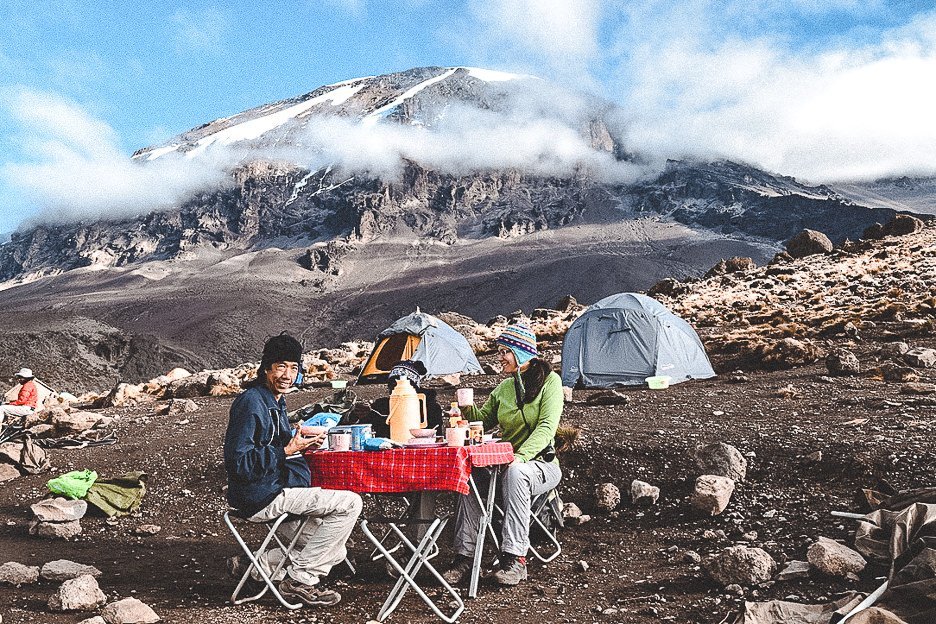 Breakfast with a view of Mt Kilimanjaro in the background