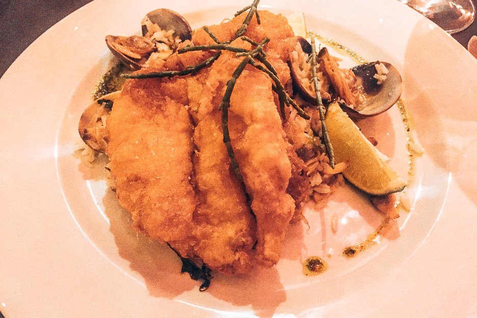 How To Spend The Perfect 3 Days In Lisbon 9 L Delicious seafood at Sacramento Cafe in Lisbon, Portugal