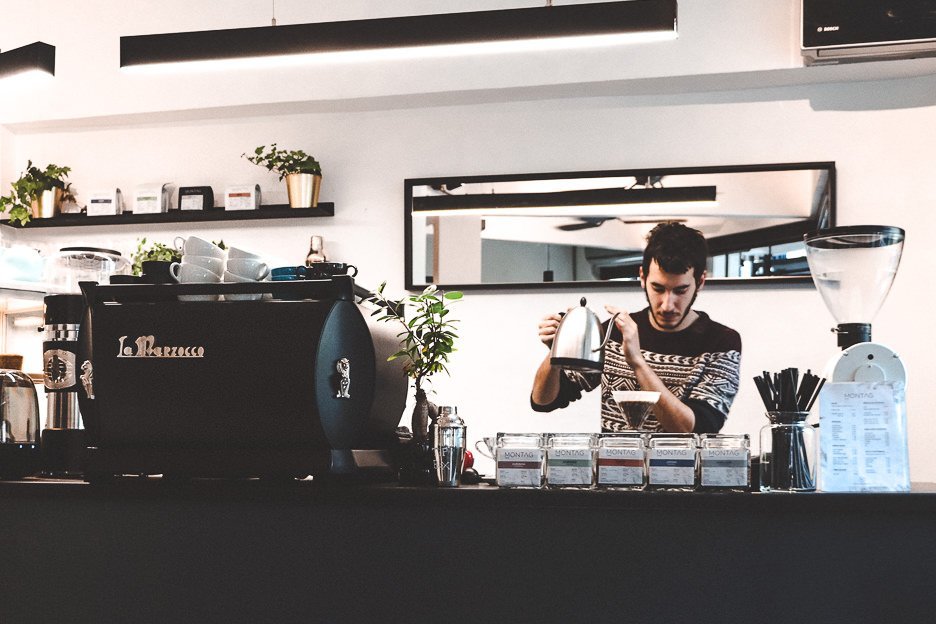 Montag Coffee Roasters, specialty coffee cafe in Istanbul