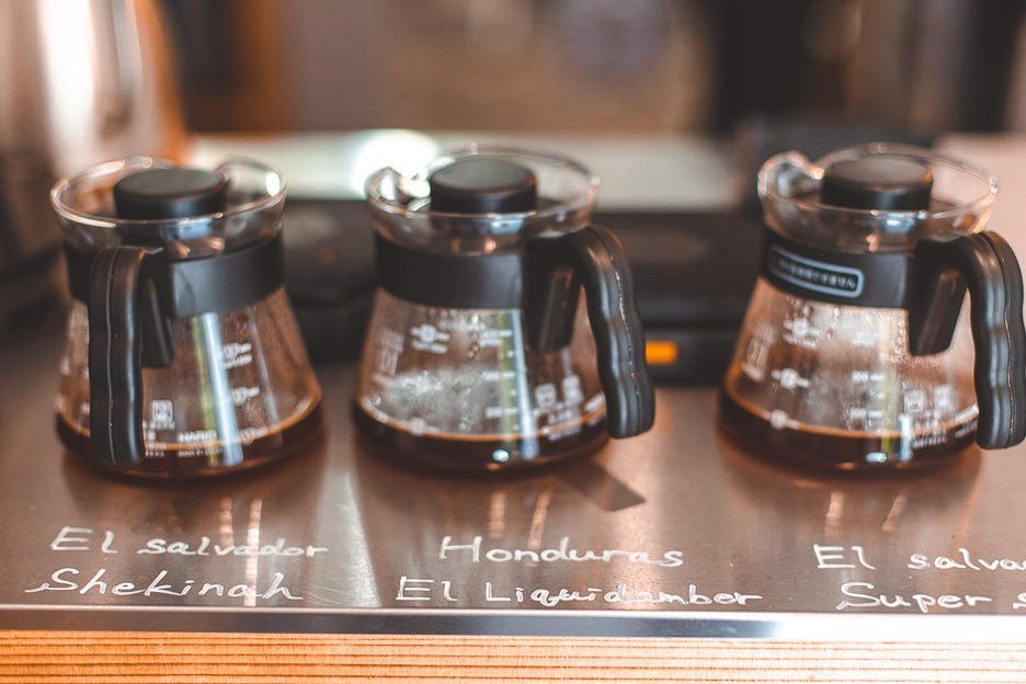 Batch brew ready to serve at Switch Coffee | Tokyo Coffee Guide