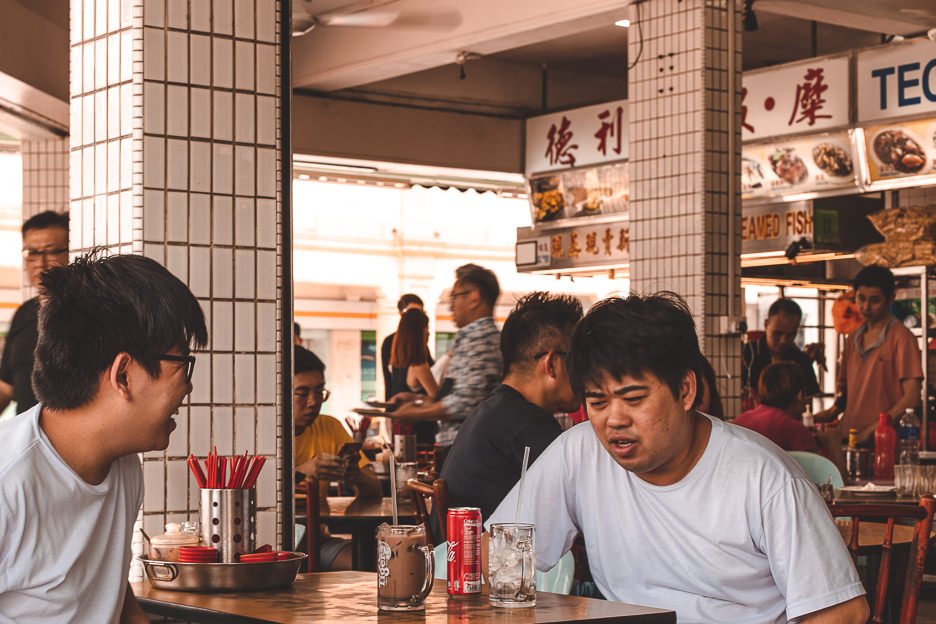 3 Day Itinerary in Singapore Things To Do Tips 2 L Diners waiting for food at Dunham Food Centre in Joo Chiang District | What To Eat in Singapore