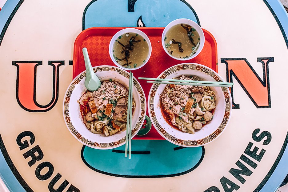 3 Day Itinerary in Singapore Things To Do Tips 7 L bak chor mee at Hill Street Tai Hwa Pork Noodle - What To Eat In Singapore