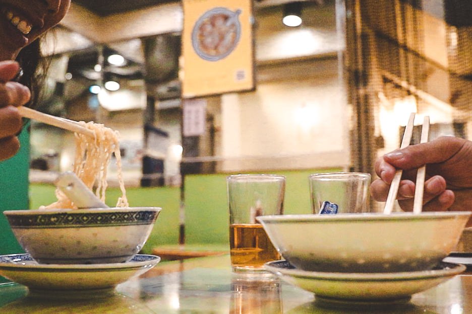 How To Spend 4 Days In Hong Kong 17 L What to Do In Hong Kong - Try Mak's Noodle - famous Cantonese wonton noodle soup.