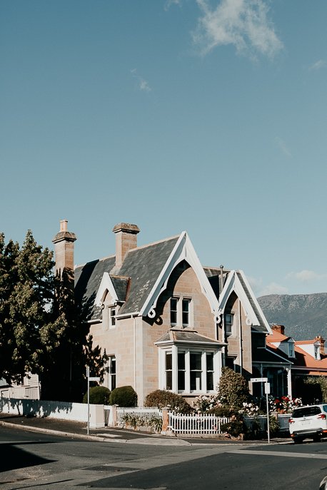 The Complete Guide To Hobart 2 P The beautiful colonial buildings of Battery Point, Hobart - Tasmania