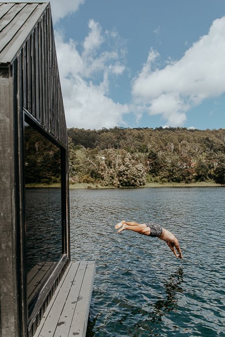 Tasmania Itinerary 13.1 P Diving into Lake Derby after hot sauna | Floating Sauna Lake Derby
